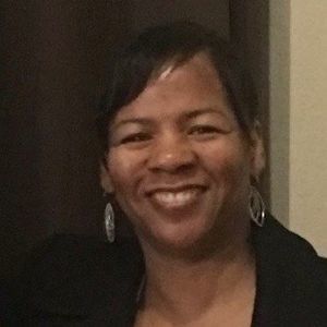 Meet your Posher, Cynthia